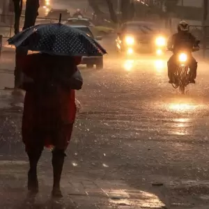 Tormentas fuertes y descenso de temperatura marcarán el inicio del fin de semana