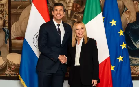 El presidente de la Rep�blica, Santiago Pe�a, se re�ne en Roma con la primera ministra de Italia, Giorgia Meloni.