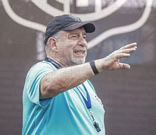 �ver Hugo Almeida.
