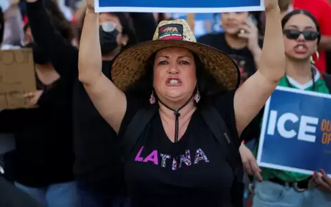 Las redadas contra inmigrantes latinos ordenadas por la administraci�n Trump han desatado protestas en California, especialmente en Los �ngeles.