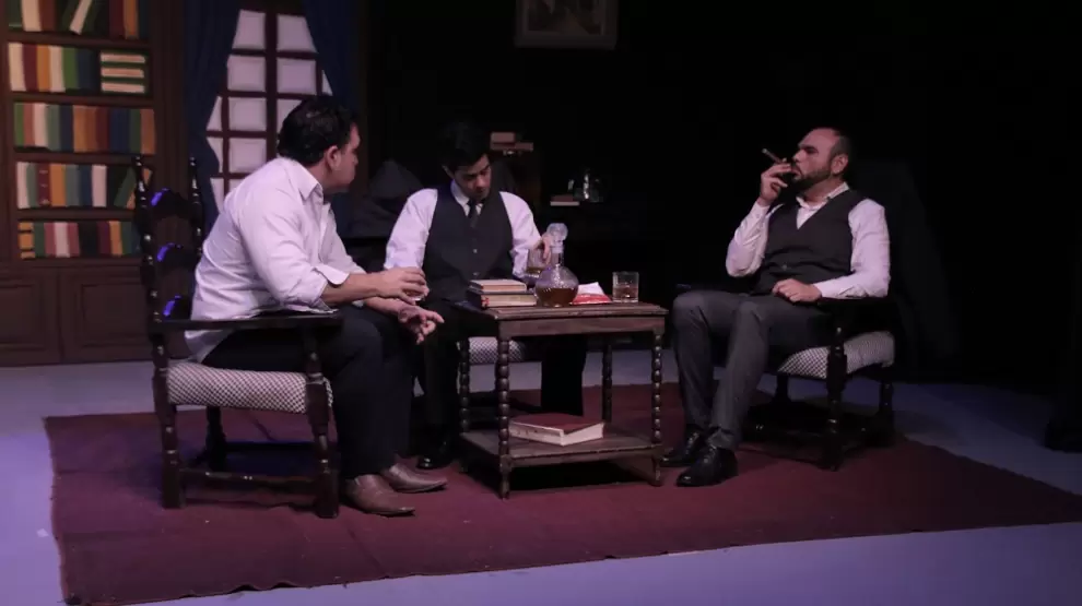 Puesta en escena de "Eligio Ayala. La muerte del pensador de Rodin", dirigida por Walter Mers. Cortes�a