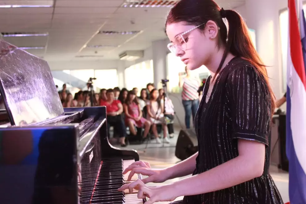 Clausura del �rea de piano cl�sico.
