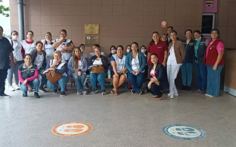 La detecci�n temprana puede aumentar hasta un 95% la posibilidad de sobrevida en casos de c�ncer de mama, seg�n FUNCA.