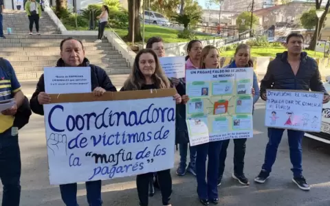 Coordinadora de v�ctimas de la mafia de los pagar�s.