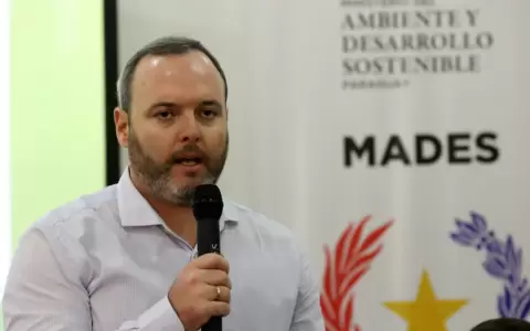 Rolando de Barros Barreto insta a evitar quemas en el marco de la campa�a "Ani Rehapy".