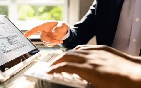 La DNIT realiza controles a emisores de factura electr�nica.
