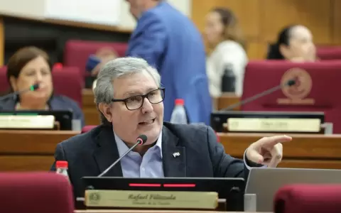 Rafael Filizzola, senador.