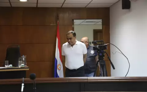 C�rdenas, condenado por corrupci�n, es buscado por la Polic�a tras fugarse.