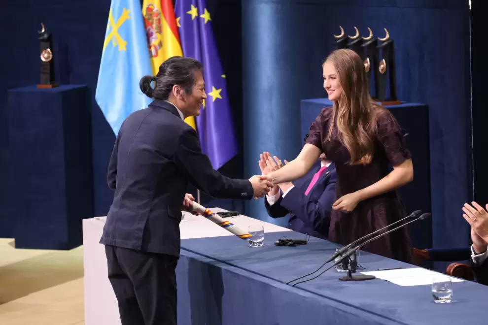Byung-Chul Han, Premio Princesa de Asturias de Comunicación y Humanidades 2025, recibe el galardón. (foto: Raúl Terrel)