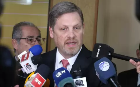 Natalicio Chase, senador.