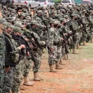 Paraguay: Militares se suman a polic�as para reforzar seguridad en zona fronteriza