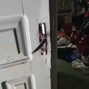 Falsos polic�as asaltan vivienda en Ciudad del Este y roban G. 58 millones