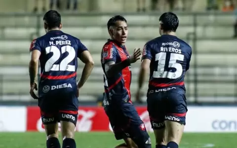 Cerro Porte�o remonta a Nacional y se mantiene cerca del l�der Guaran�