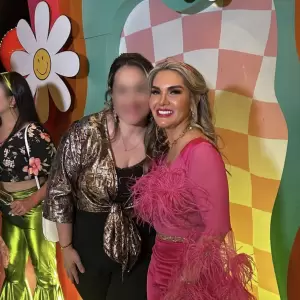 Diputada Johana Vega celebra con lujo su cumplea�os y reparte torta en asentamiento