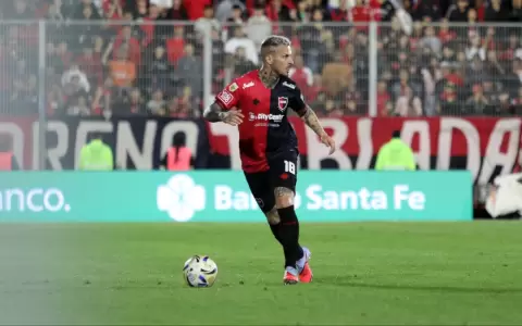Otro paso sin goles ni fortuna: Dar�o Benedetto pone fin a su etapa en Newell's
