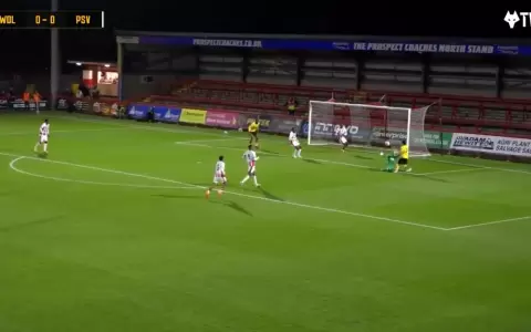 Enso Gonz�lez marca un golazo