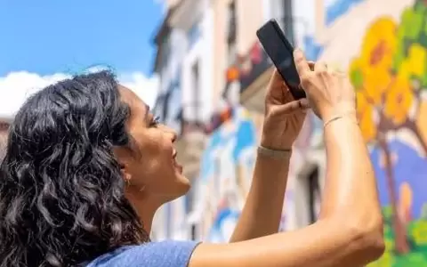 Inauguraci�n del mural "Guarania Viva".