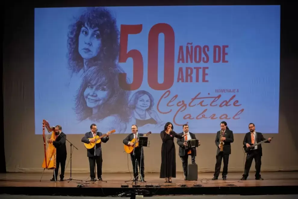 Homenaje a Clotilde Cabral. Cortesía