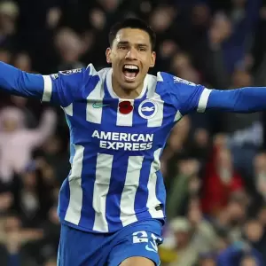 Doblete de Diego G�mez para la victoria del Brighton