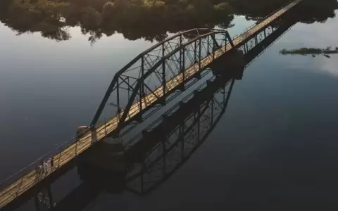El hist�rico puente Fierro Punta une a las comunidades de Fulgencio Yegros y Yuty, en Caazap�.