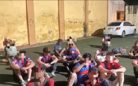 Polic�as controlaron los accesos al estadio y realizaron cateos preventivos antes del partido.
