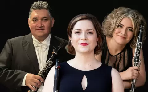 Carlos Jara, Kathya Galleguillos y Amalia Del Giudice.