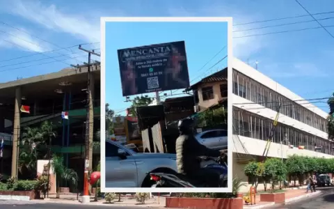 Gigantograf�a de una tienda er�tica desata controversia en Fernando de la Mora.