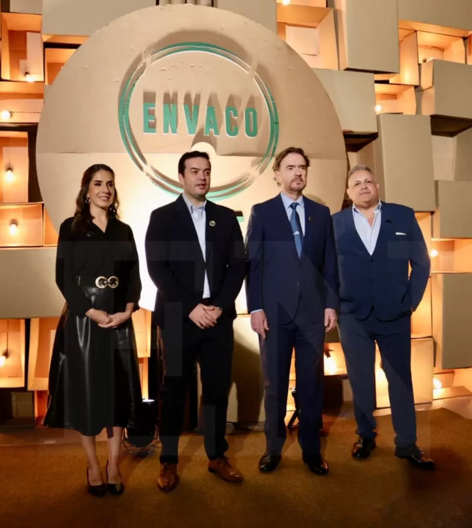 Directivos de Envaco S.A