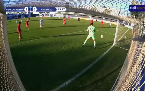El blooper del Kili Rojas que conden� a Nacional en la Copa Paraguay