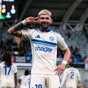 ¡Julio Enciso anota su primer gol para Racing de Estrasburgo!