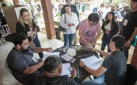 Elecciones en CDE. Ilustrativa.