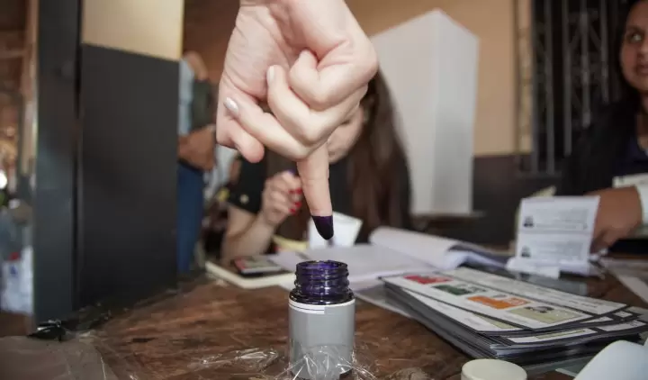Elecciones internas simult�neas se realizan este domingo.
