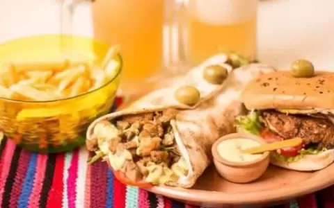 El tradicional lomito ser� m�s caro, anunciaron.