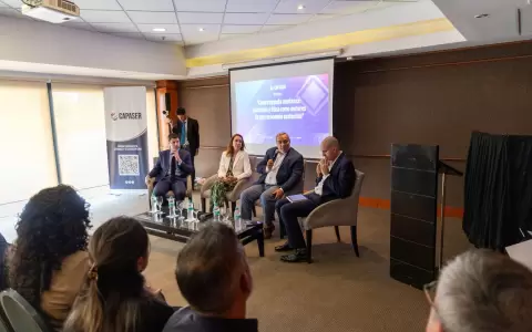 Primer Encuentro Regional de Cr�dito, Cobranzas y Consumo.