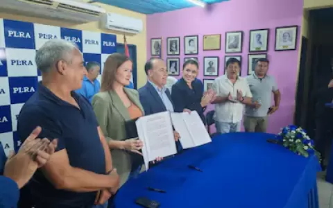 PLRA sella alianza con Soledad N��ez para disputarle la capital al oficialismo