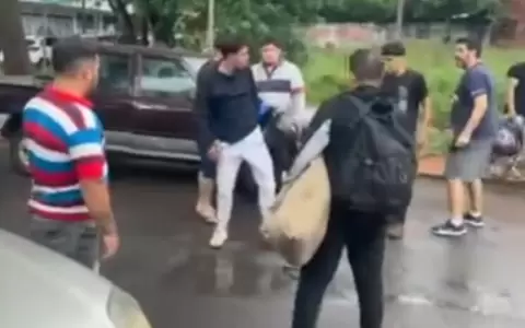 La Polic�a busca a los motociclistas que atacaron al docente y al alumno en plena v�a p�blica.