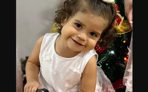 Bianca Sof�a lucha por un trasplante mientras su familia pide ser escuchada.