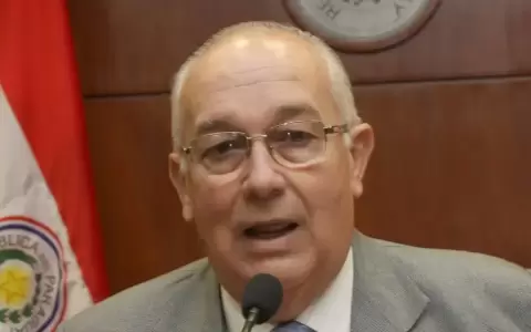 Miguel �scar Bajac, exministro de la Corte, con orden de captura para cumplir condena por cohecho.