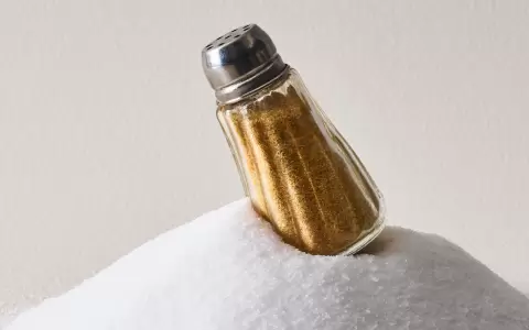 4 consejos para consumir menos sal.