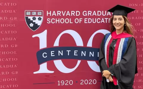 Selene Rodr�guez Alcal� en la Escuela de Educaci�n de Harvard.