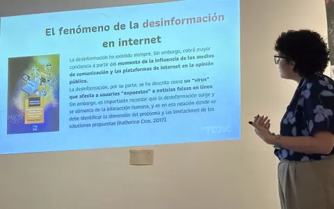 Charla sobre ciberseguridad para artistas.