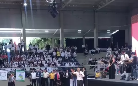 Santiago Pe�a en acto de gobierno.