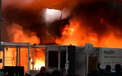 El fuego se origin� en un pabell�n dentro del recinto donde se llevaban a cabo las negociaciones clim�ticas de la ONU en Brasil