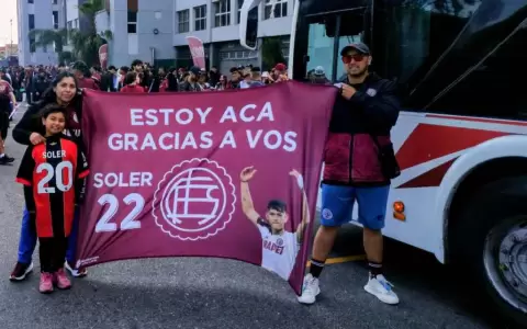 El paraguayo que cumpli� el sue�o de una ni�a fan�tica de Lan�s