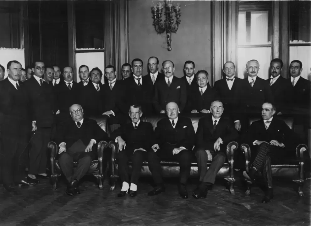 Clausura de las conferencias de Buenos Aires en julio de 1928. Archivo General de la Nación de Argentina