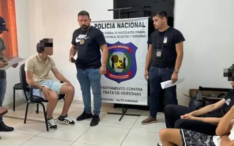 Los tres adolescentes fueron retenidos y luego entregados a sus familiares tras confirmarse el enga�o.