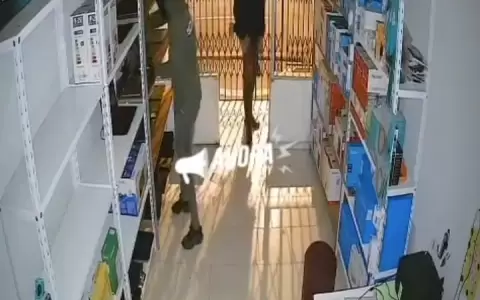 C�maras de seguridad captaron a los delincuentes mientras perpetraban el atraco.