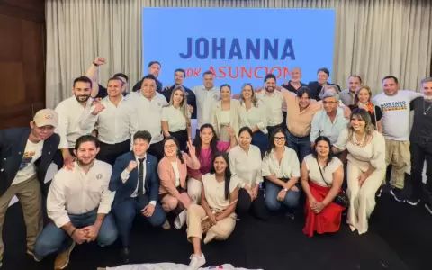 Ortega lanza su precandidatura y apuesta a encabezar la unidad opositora en Asunci�n