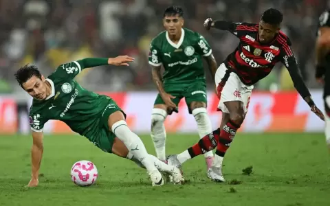 Flamengo vs Palmeiras.