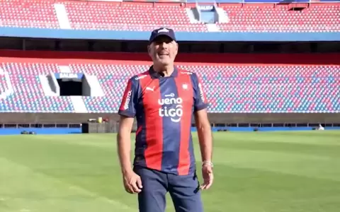 Zapag se refiri� a los abucheos tras obtenci�n del t�tulo: "La oposici�n distribuy� muchas entradas"